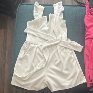 Chic White Ruffle Strap Jumpsuit